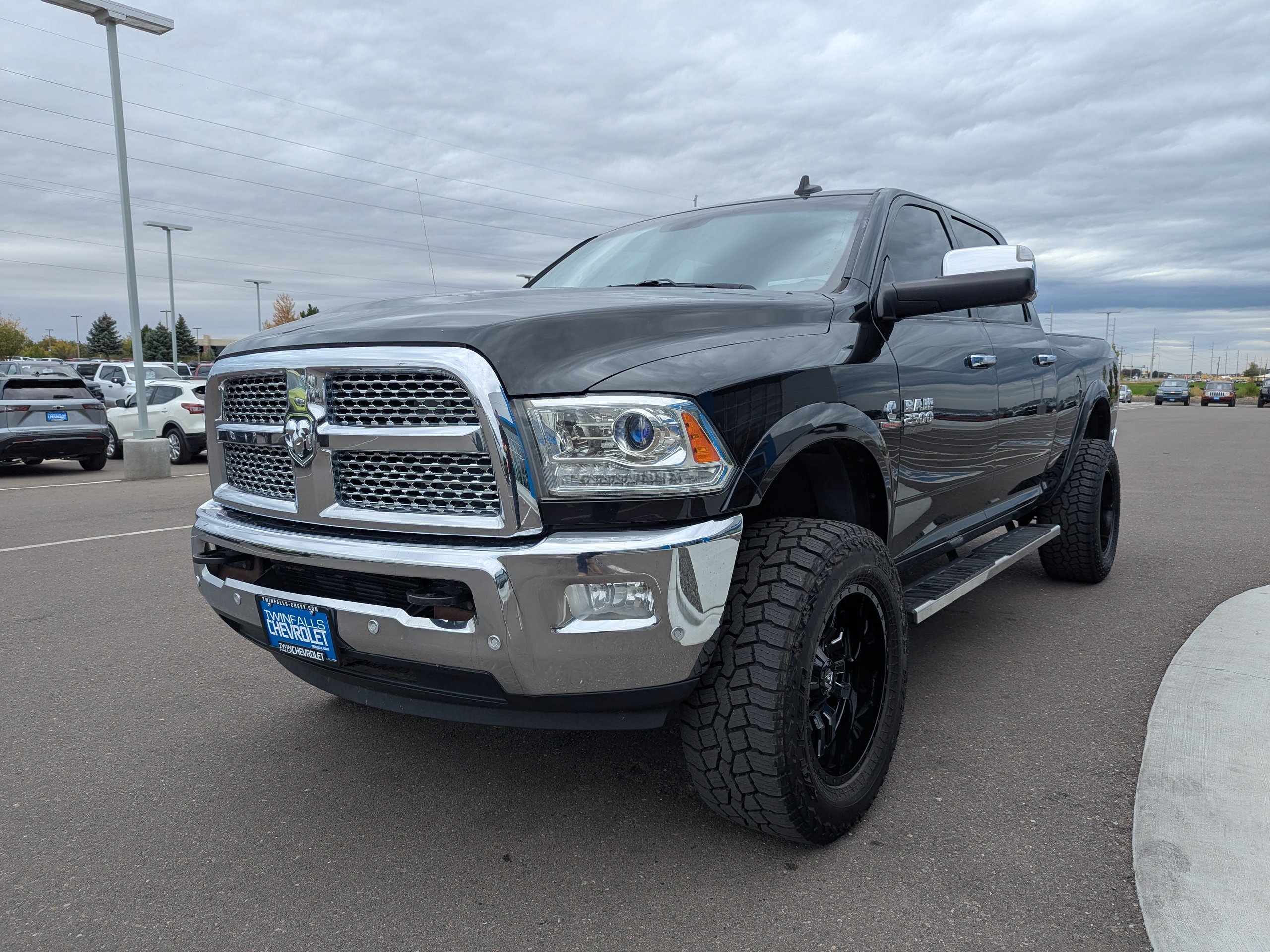 Used 2017 RAM 2500 Laramie AWD/4WD image 6