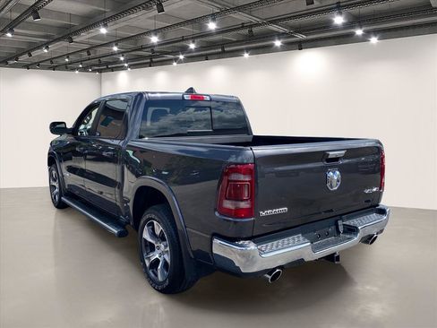 Used 2019 RAM 1500 Laramie AWD/4WD image 5