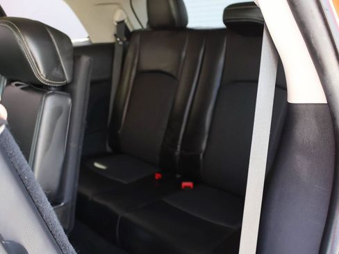 Used 2017 Dodge Journey Crossroad FWD image 11