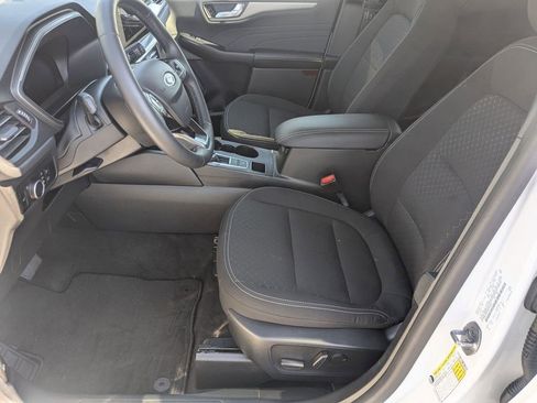 Used 2024 Ford Escape Active w/ Tech Pack #2 AWD/4WD image 16