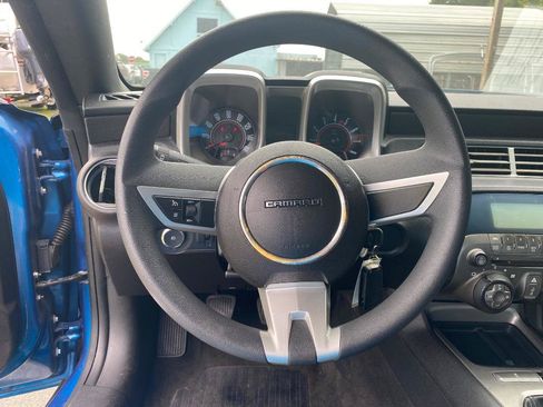 Used 2010 Chevrolet Camaro LT RWD image 27