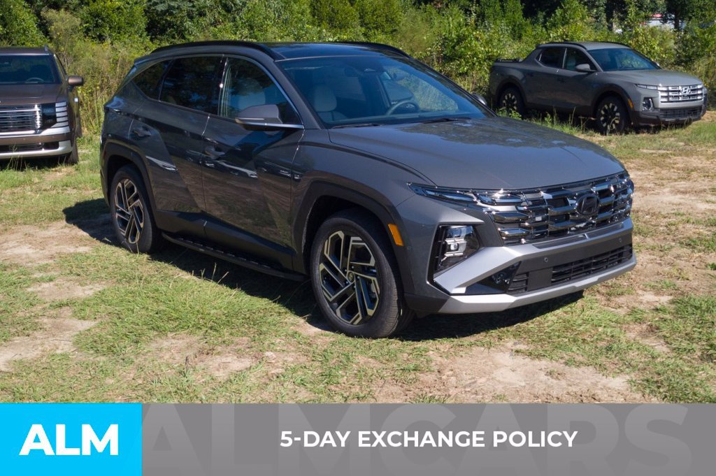 Certified 2026 Hyundai Tucson Limited FWD image 3