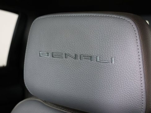 Used 2021 GMC Sierra 3500 Denali w/ Denali Ultimate Package image 54