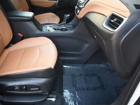Used 2019 Chevrolet Equinox Premier AWD/4WD image 25