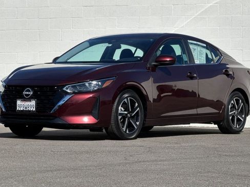 Used 2025 Nissan Sentra SV image 10