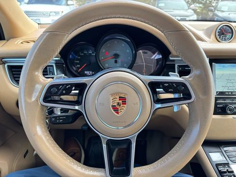 Used 2016 Porsche Macan S AWD/4WD image 30