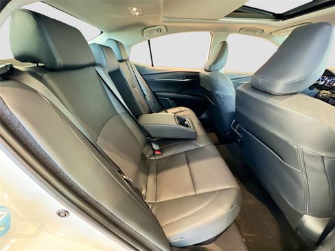 New 2026 Toyota Camry XLE image 25