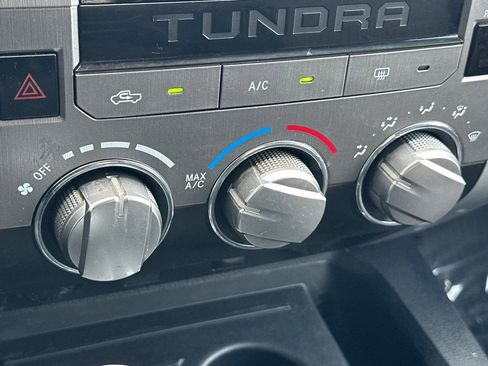 Used 2017 Toyota Tundra SR5 w/ TRD Off Road Package AWD/4WD image 15