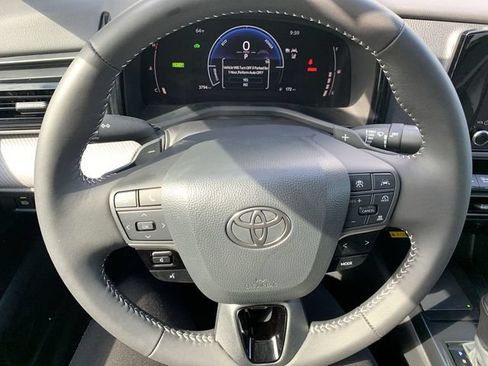 Certified 2026 Toyota Camry SE FWD image 19