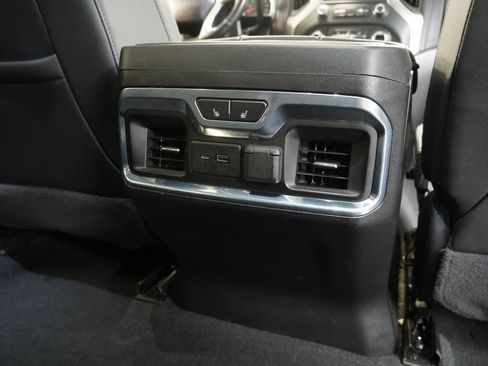 Used 2020 Chevrolet Silverado 2500 LTZ AWD/4WD image 24