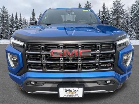 Used 2024 GMC Canyon AT4 w/ AT4 Premium Package image 11