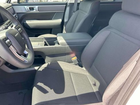 New 2026 Hyundai Santa Fe SE AWD/4WD image 15