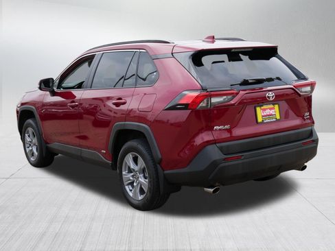 Used 2025 Toyota RAV4 XLE w/ Convenience Package AWD/4WD image 5