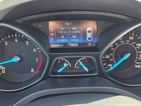 Used 2017 Ford Escape SE w/ Equipment Group 201A AWD/4WD image 24