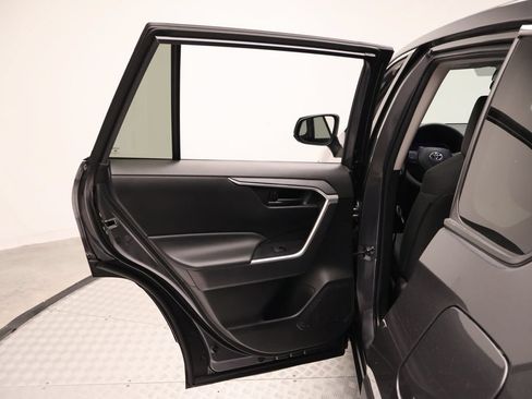 Used 2024 Toyota RAV4 LE FWD image 20