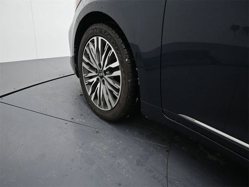 Used 2020 Kia Cadenza Technology image 11
