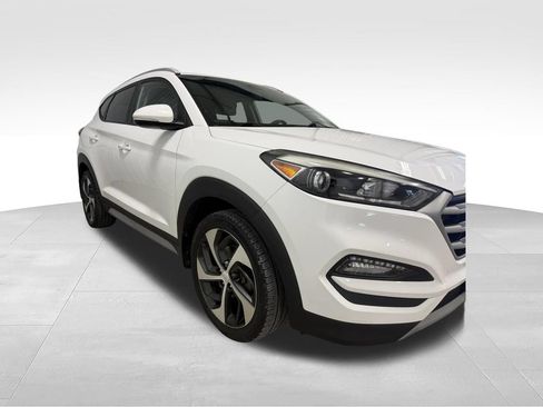 Used 2018 Hyundai Tucson Sport AWD/4WD image 12