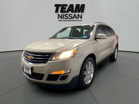 Used 2013 Chevrolet Traverse LT w/ All-Star Edition AWD/4WD image 3