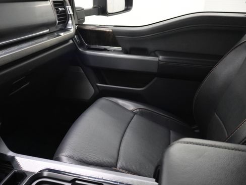 Used 2023 Ford F350 Lariat w/ FX4 Off-Road Package AWD/4WD image 12