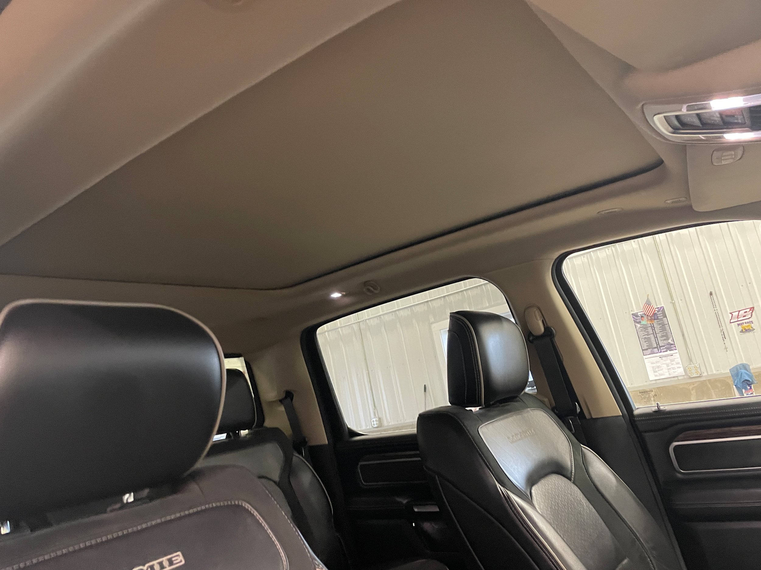 Used 2019 RAM 1500 Laramie AWD/4WD image 39