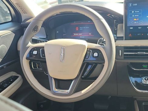 Certified 2023 Lincoln Corsair AWD w/ Equipment Group 101A image 19