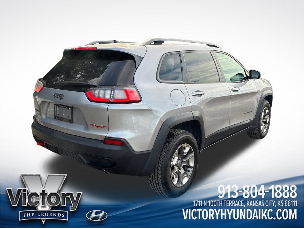 Used 2019 Jeep Cherokee Trailhawk w/ Comfort/Convenience Group AWD/4WD image 4