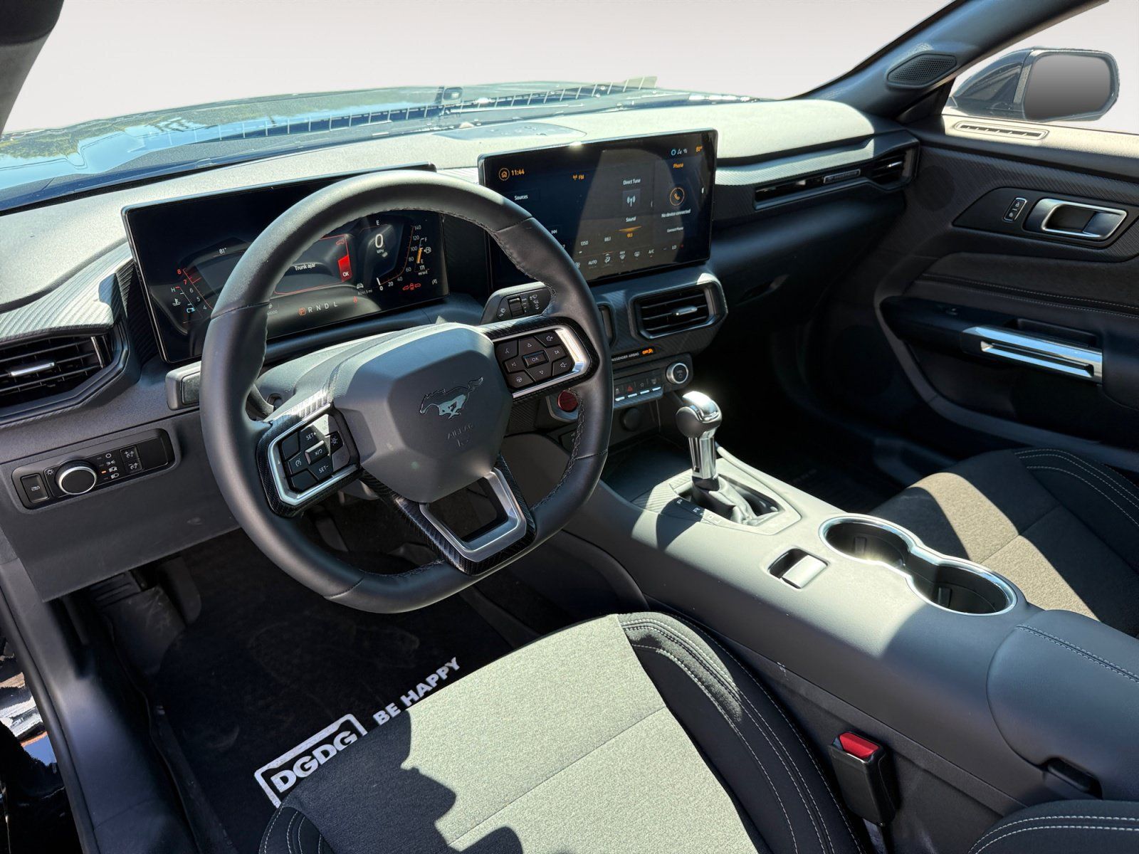 Used 2026 Ford Mustang Coupe RWD image 15