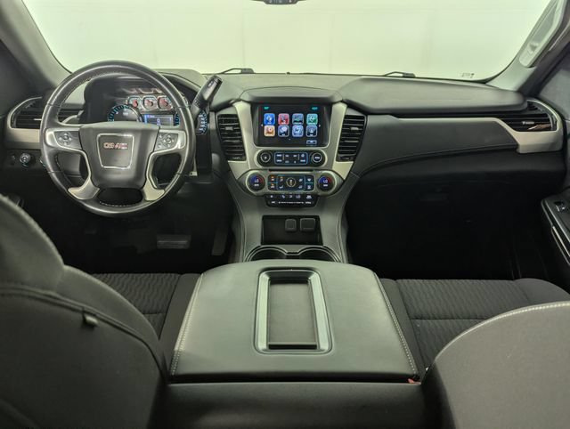 Used 2017 GMC Yukon SLE AWD/4WD image 19