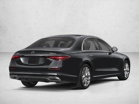 New 2026 Mercedes-Benz S 500 4MATIC image 2
