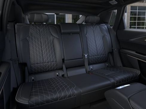 New 2026 Cadillac Lyriq V w/ LPO, Floor Liner Package AWD/4WD image 17
