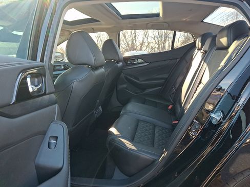 Certified 2022 Nissan Maxima Platinum w/ Sport Mat Group image 10