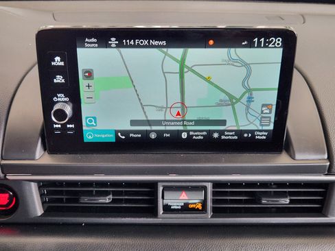 Used 2025 Honda Pilot Elite image 18