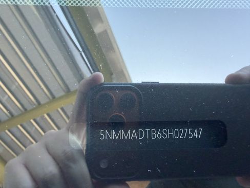 Used 2025 Genesis GV70 2.5T w/ Sport Prestige Package image 45