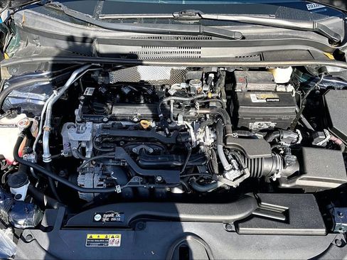 Used 2023 Toyota Corolla LE image 28