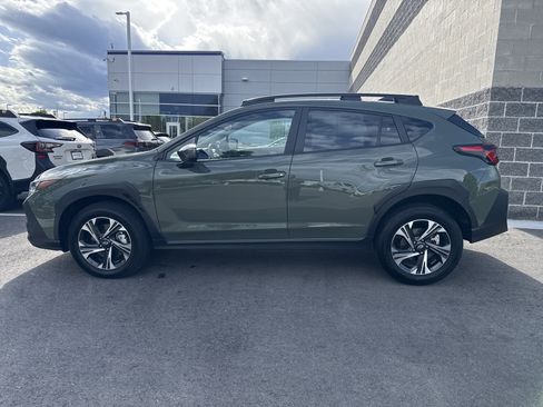 Used 2026 Subaru Crosstrek 2.0i Premium image 3
