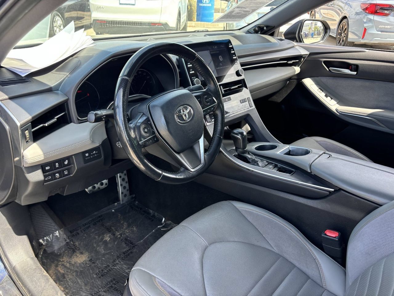 Used 2019 Toyota Avalon Touring w/ Advanced Safety Package FWD image 16
