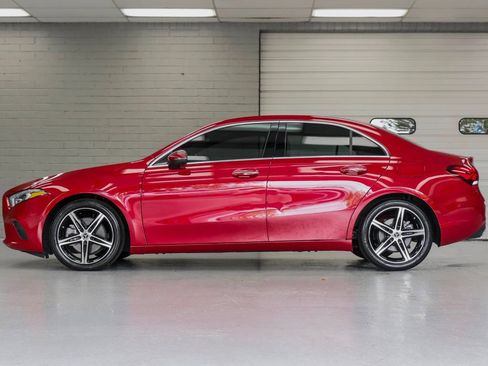 Used 2022 Mercedes-Benz A 220 4MATIC image 4