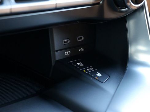 New 2026 Lexus LX 600 4WD w/ Luxury Package image 27