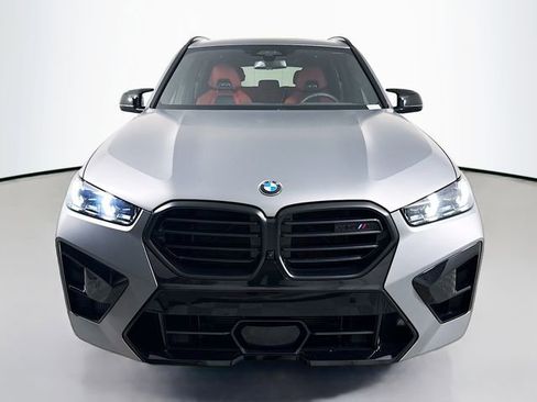 Used 2025 BMW X5 M Competition w/ Executive Package image 2