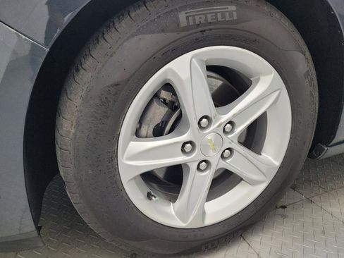 Used 2021 Chevrolet Malibu LS image 31