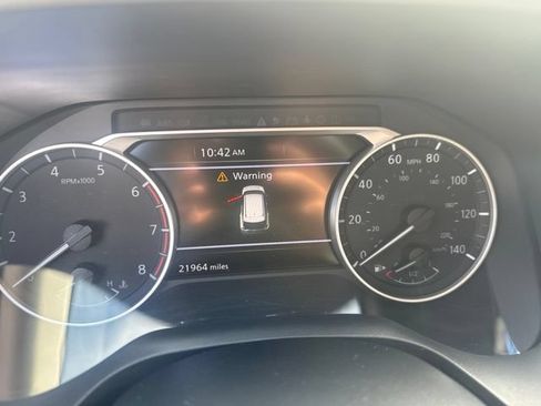 Used 2021 Nissan Rogue SV AWD/4WD image 9