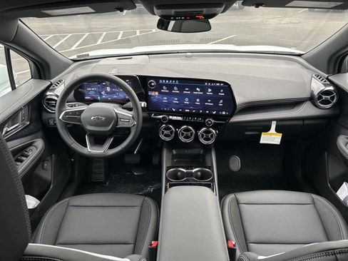 New 2026 Chevrolet Blazer EV LT image 12