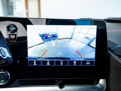 Used 2021 Chevrolet Corvette Stingray w/ Z51 Performance Package image 49