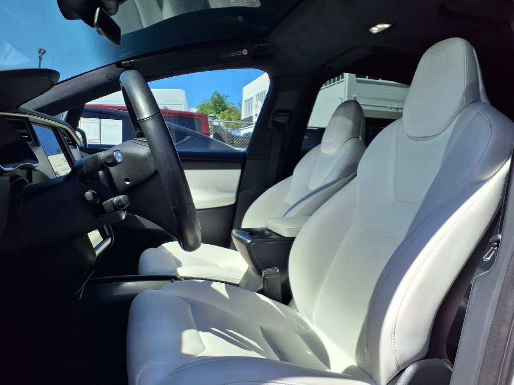 Used 2019 Tesla Model X Performance AWD/4WD image 11