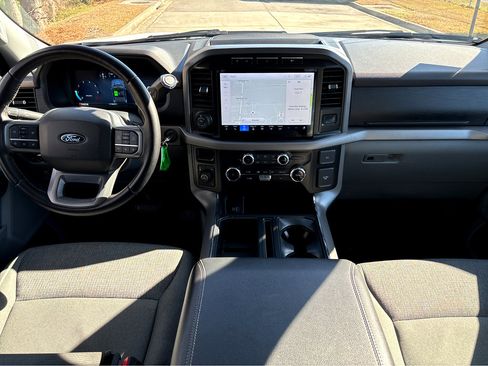 Used 2024 Ford F150 XLT w/ Mobile Office Package image 4