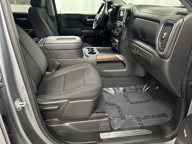 Used 2020 Chevrolet Silverado 1500 LT Trail Boss AWD/4WD image 12