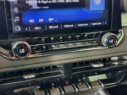 Used 2023 Chevrolet Colorado LT w/ LT Convenience Package II RWD image 17