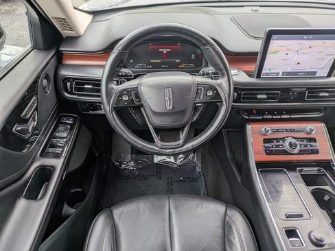 Used 2023 Lincoln Aviator Reserve image 13