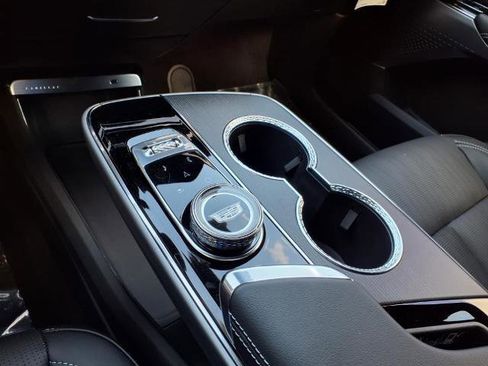 New 2025 Cadillac Lyriq Luxury image 14