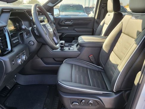 New 2026 GMC Sierra 1500 AT4X image 7